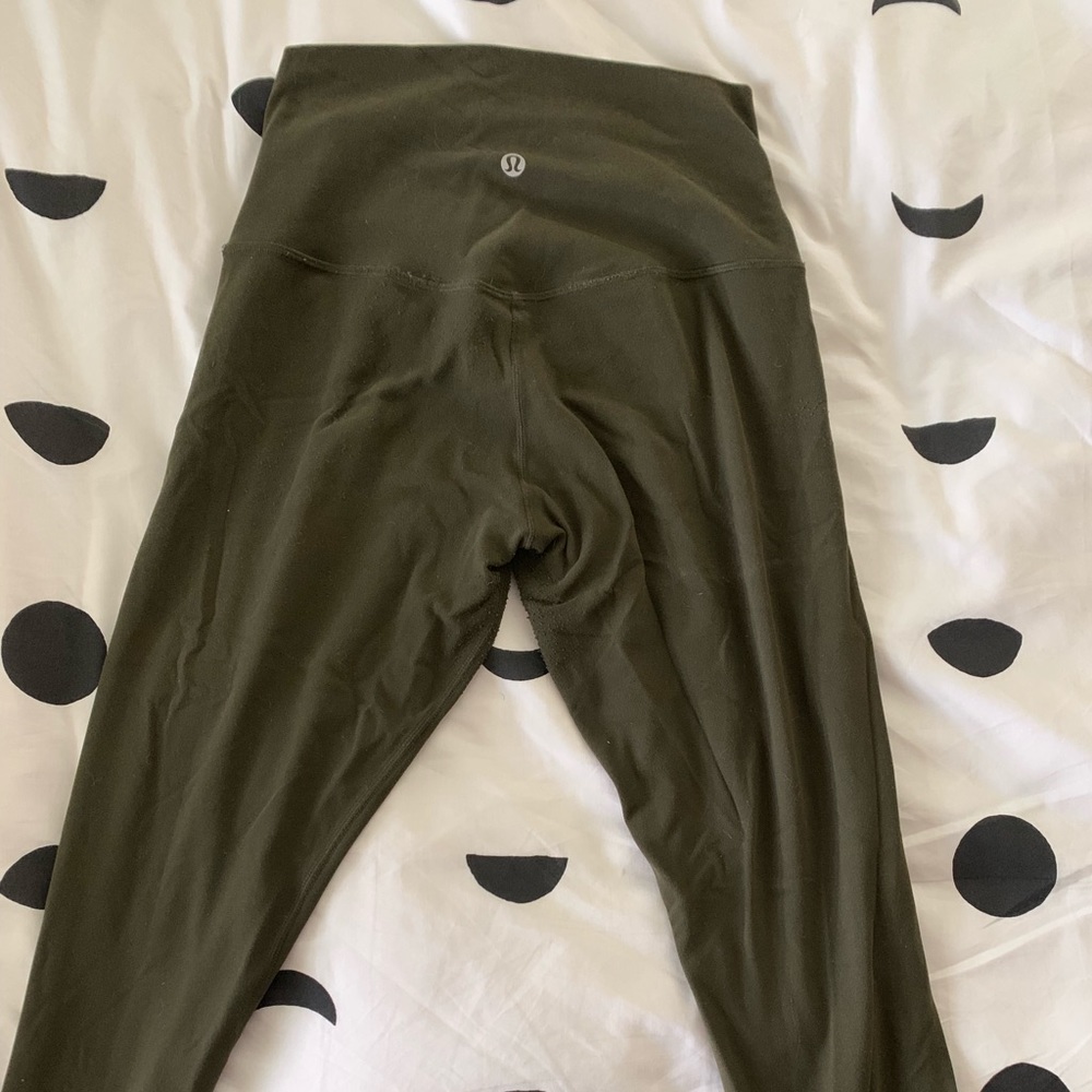 Lululemon Align 7/8 in Army Green